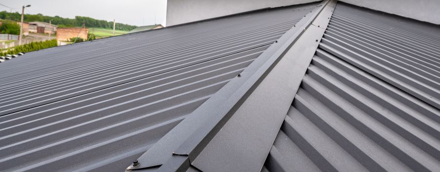What Is the Average Cost of a Metal Roof Installation in Fort Myers?